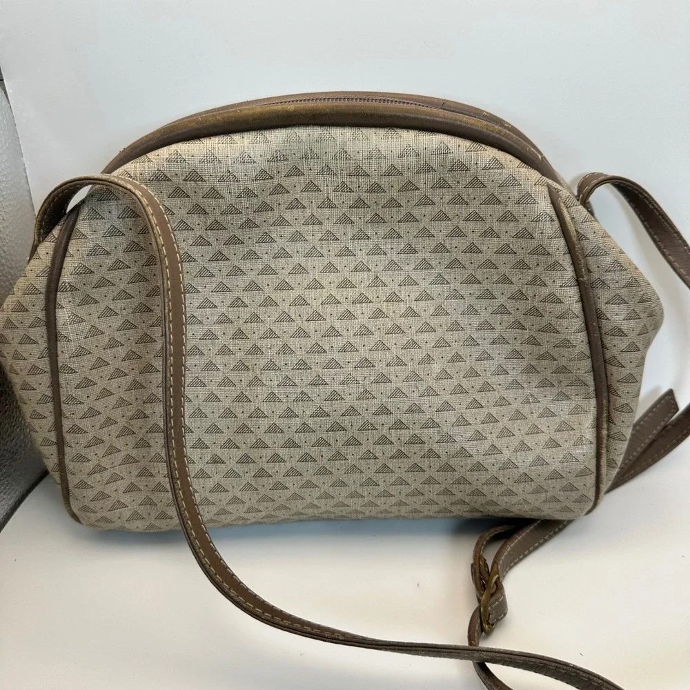 Liz Claiborne Crossbody Bag Womens Medium Tan Geometric Vintage Preppy 80s